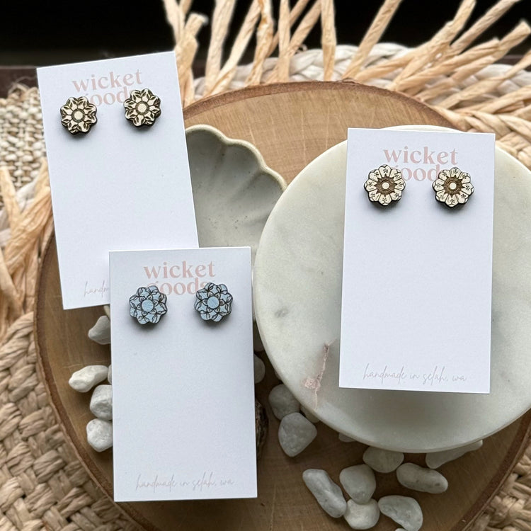 Saddlerock Studs