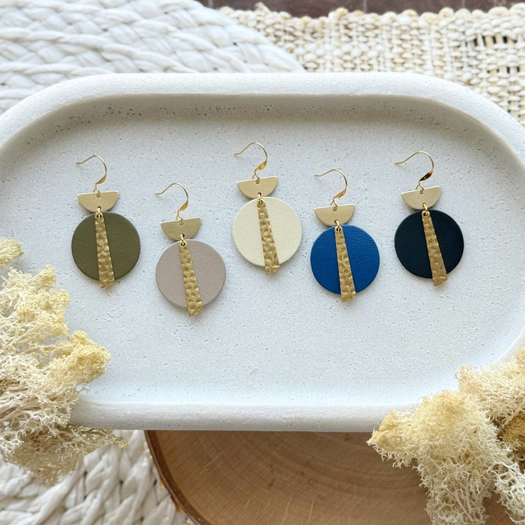Crest | PNW Collection