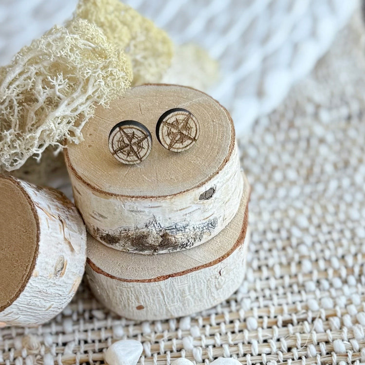 Compass Studs