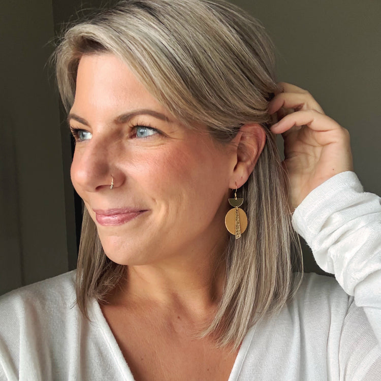 Crest | Pickin’ Wildflowers